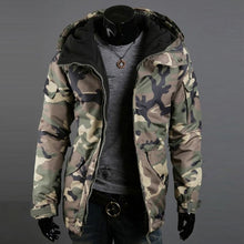 Load image into Gallery viewer, wholesale 2019 autumn winter oudoorCasual thicken fleece wool windproof British camouflage men's hooded large size jacket